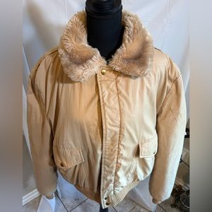 Vintage JC Penney Tan Fur Collar Puffer Bomber Jacket with Zipper & Snaps, Sz XL